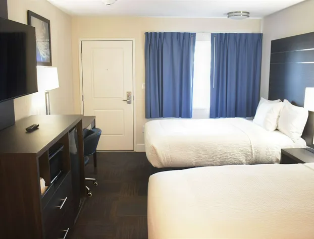 Travelodge by Wyndham Santa Rosa Wine Country hotel detail image 3