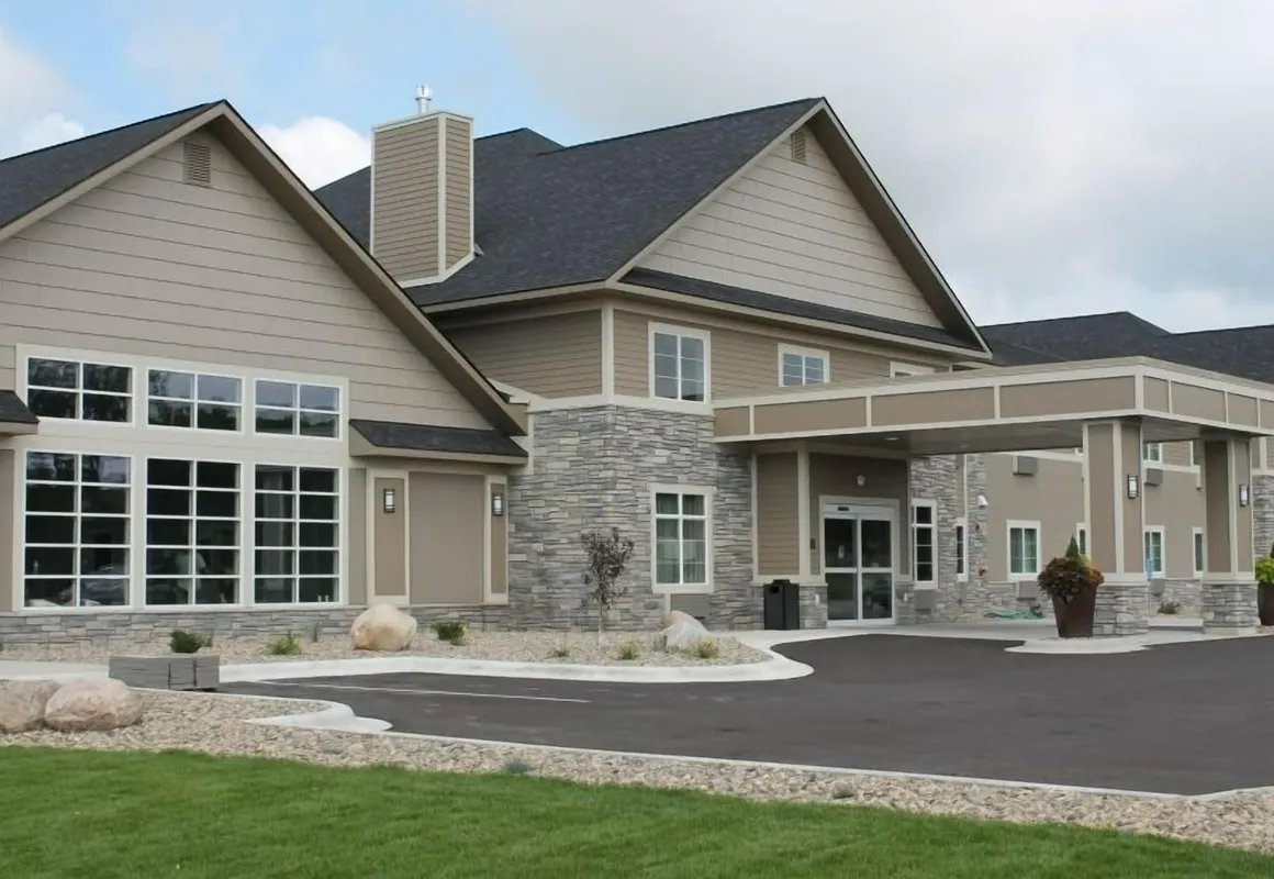 GrandStay Hotel & Suites hotel hero