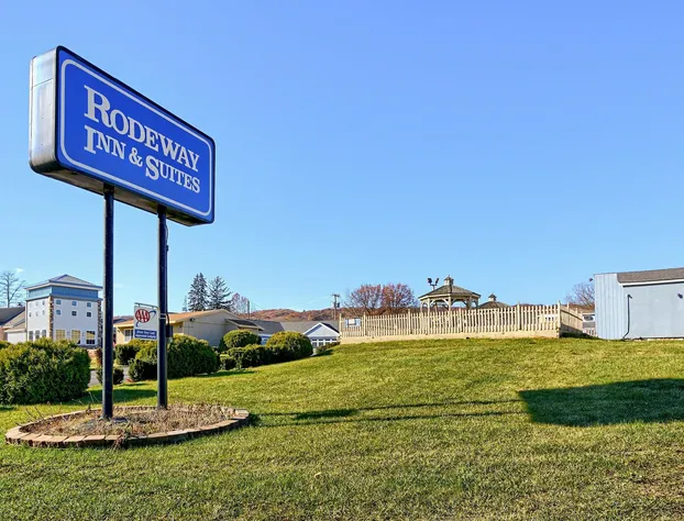 Rodeway Inn & Suites Ithaca South hotel detail image 1