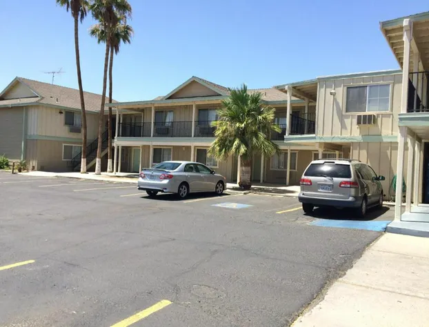 Value Inn & Suites hotel detail image 2