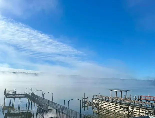 Americas Best Value Inn & Suites Clearlake Wine Country hotel detail image 3