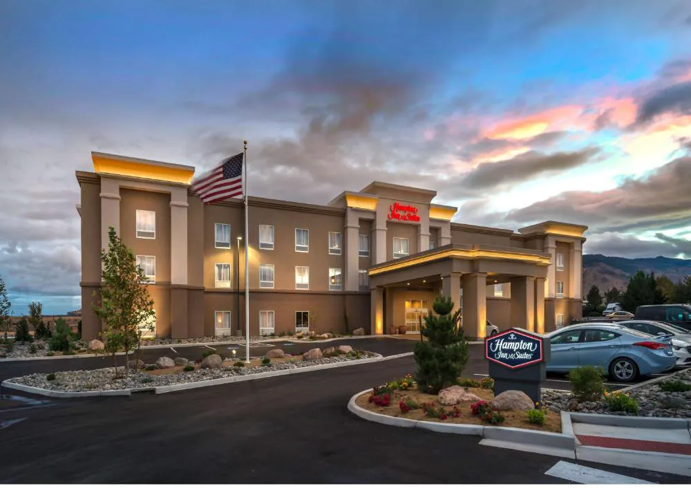 Hampton Inn & Suites Reno West hotel hero