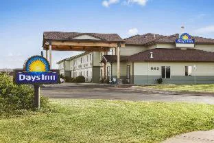 Days Inn by Wyndham Billings hotel hero