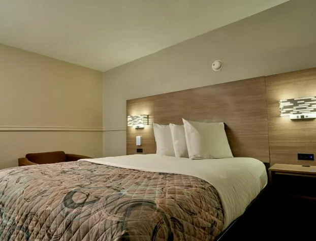 Family Garden Inn & Suites hotel detail image 3