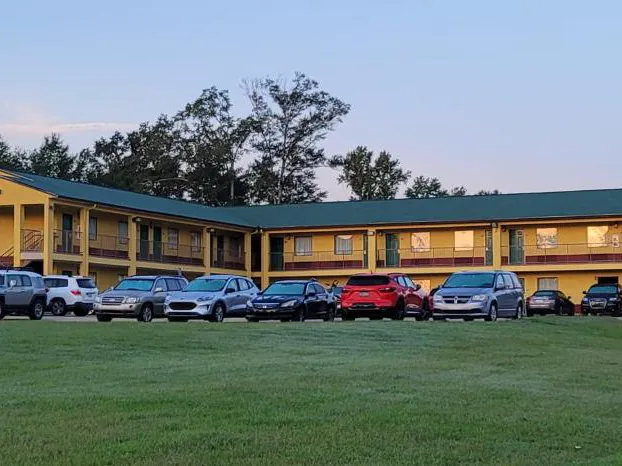 Garden Inn & Suites hotel detail image 1