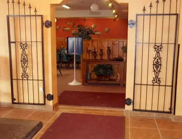 Roseau Motel hotel detail image 1