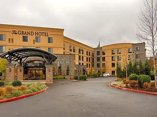 Grand Hotel at Bridgeport hotel hero