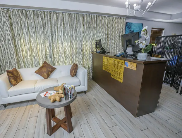 Beachside All Suites Hotel hotel detail image 2