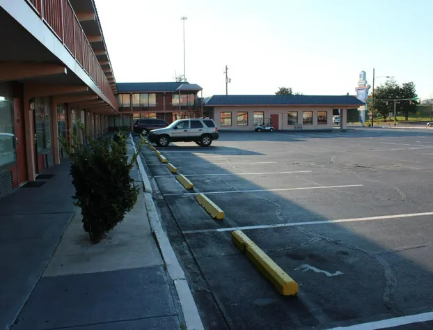 Tourway Inn hotel detail image 1