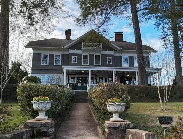 Abbington Green Bed & Breakfast Inn hotel detail image 1