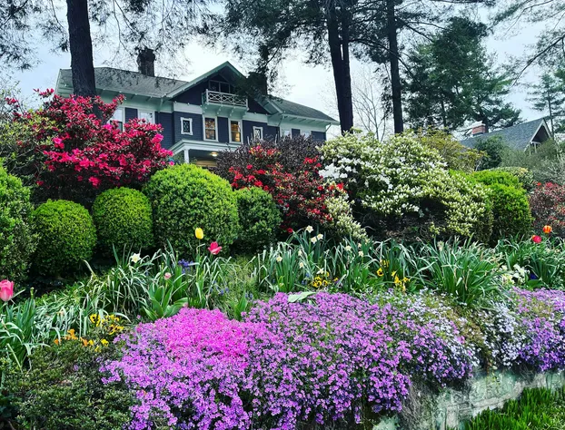 Abbington Green Bed & Breakfast Inn hotel detail image 2