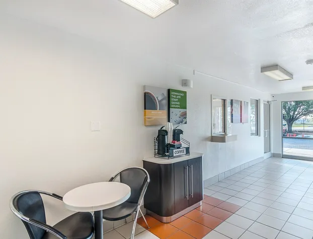 Motel 6 Ardmore, OK hotel detail image 2