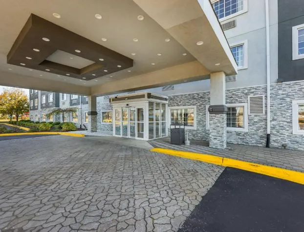 Country inn & Suites by Radisson Bolingbrook, I-55 hotel detail image 3