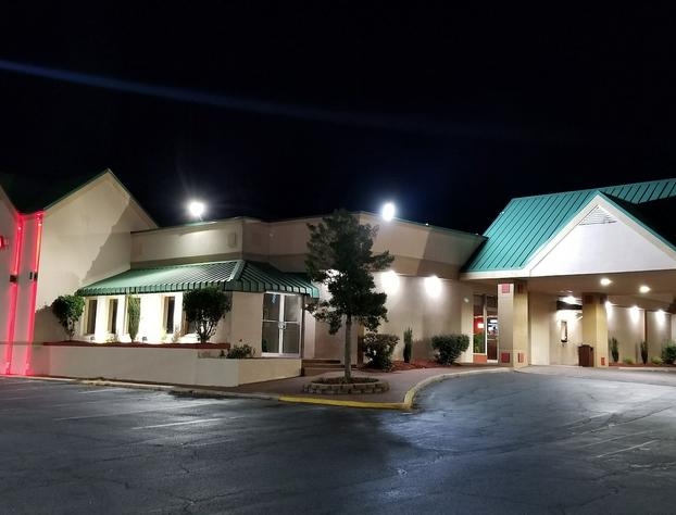 Ramada by Wyndham & Suites Warner Robins hotel detail image 2