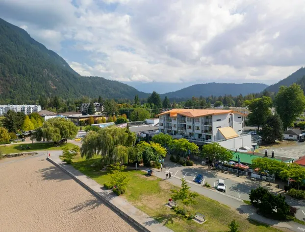 Harrison Beach Hotel hotel detail image 1