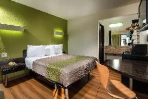 Motel 6 Canoga Park, CA hotel detail image 1