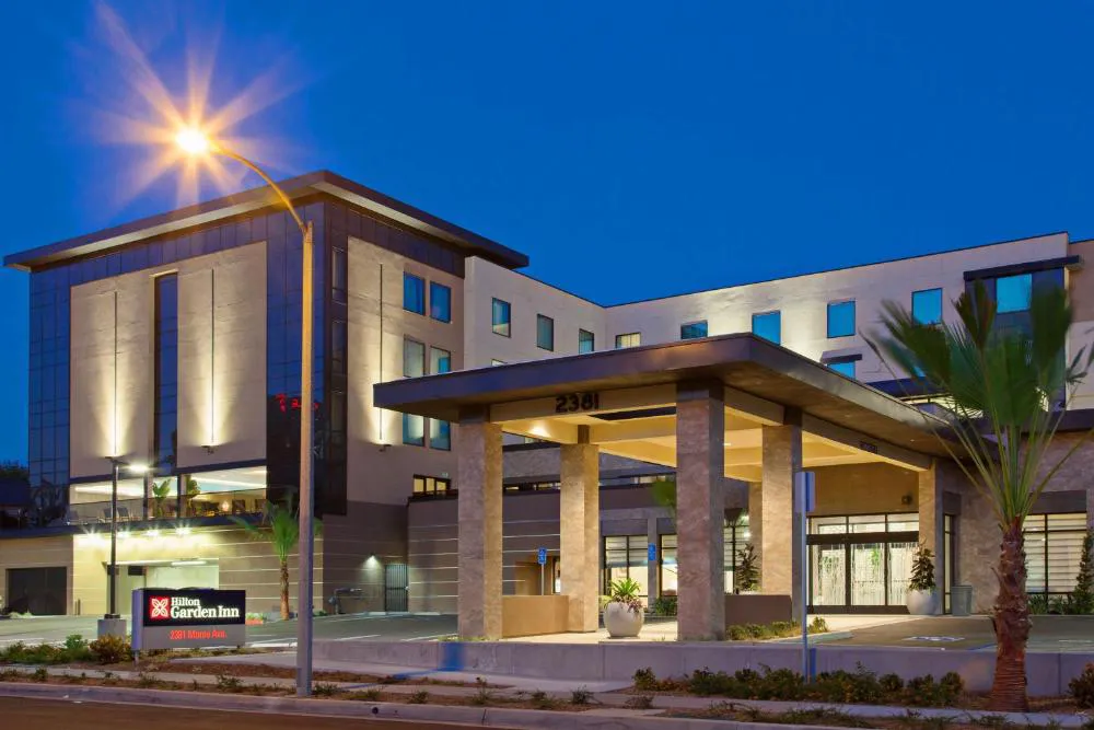 Hilton Garden Inn Irvine/Orange County Airport hotel hero
