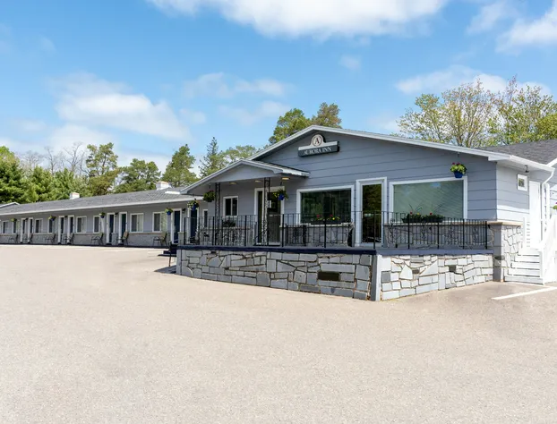 Aurora Inn hotel detail image 1