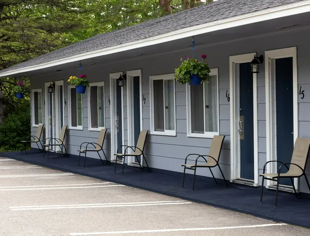 Aurora Inn hotel detail image 3