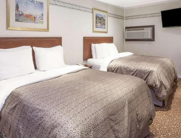 Knights Inn Kingston hotel detail image 1