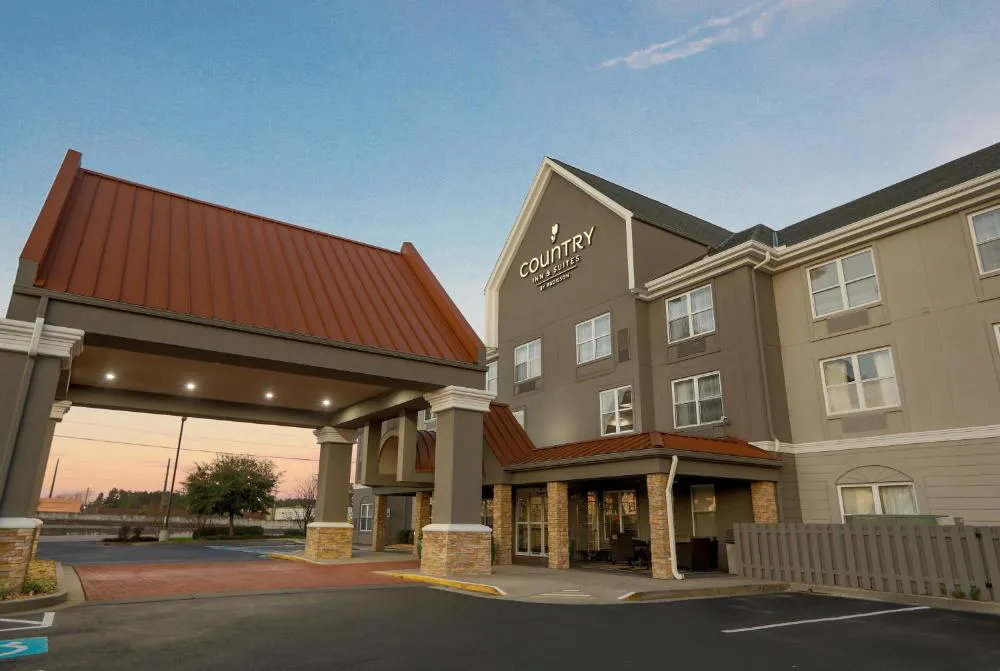 Country Inn & Suites by Radisson, Myrtle Beach, SC hotel hero