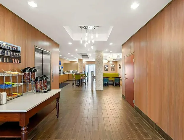 Comfort Suites New Orleans East hotel detail image 3