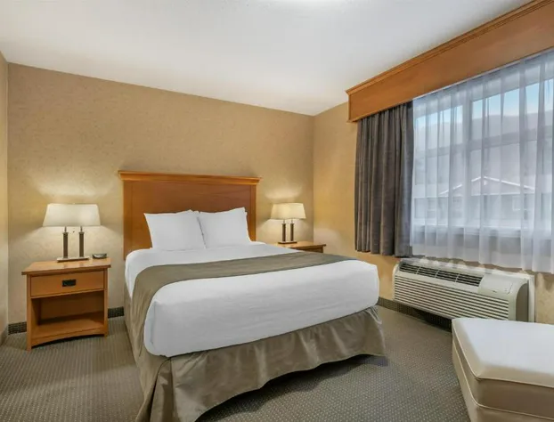 Best Western Sicamous Inn hotel detail image 4