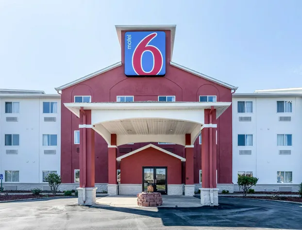 Motel 6 Indianapolis, IN - Southport hotel detail image 3