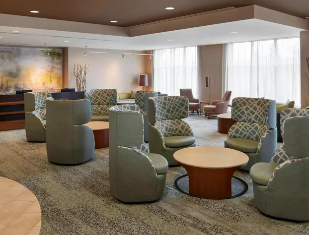 Courtyard by Marriott Kingston Highway 401/Division Street hotel detail image 3