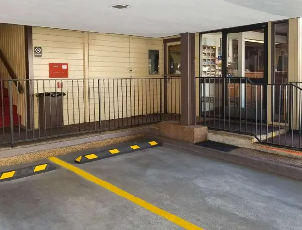 Pacific Heights Inn hotel detail image 4