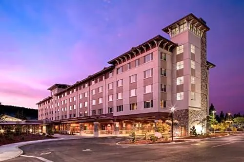 Seven Feathers Casino Resort hotel hero