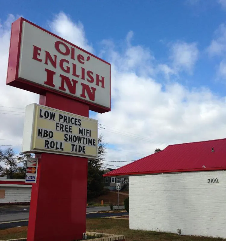 Ole English Inn hotel hero