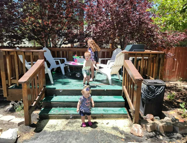 Hillcrest Suites & Cabins hotel detail image 2