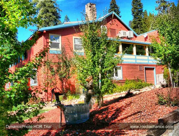 Strawberry Inn hotel detail image 4