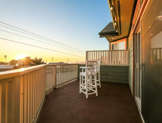Cayucos Sunset Inn B&B hotel detail image 2