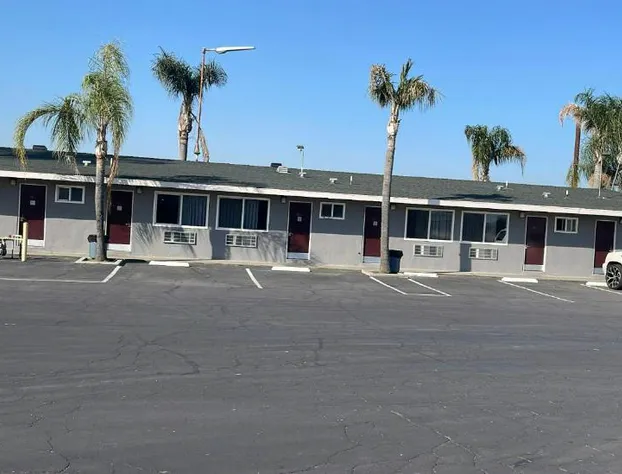 Kings Inn Motel hotel detail image 1