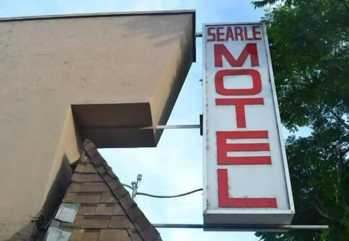 Searle Motel hotel hero