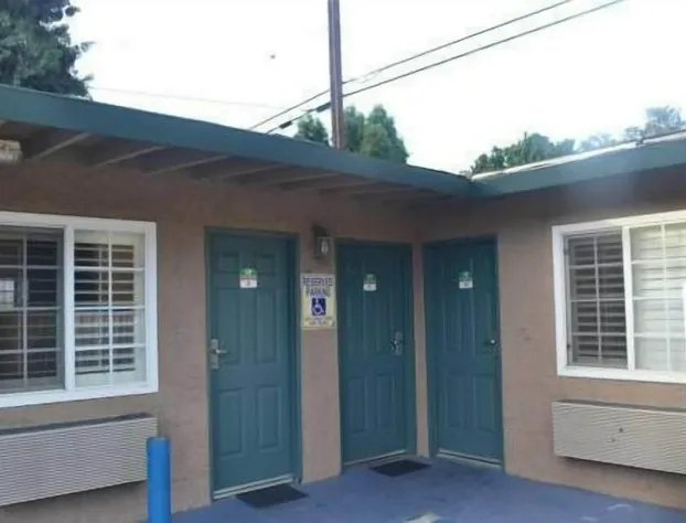 Searle Motel hotel detail image 1