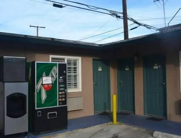 Searle Motel hotel detail image 3