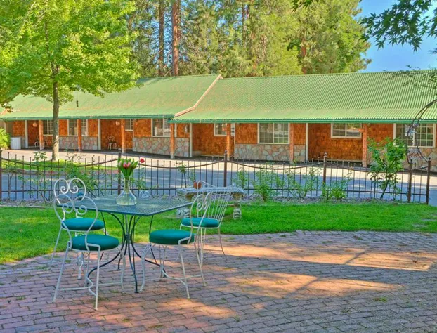 Strawberry Valley Inn hotel detail image 4