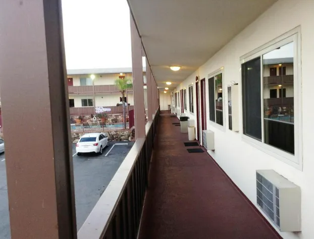 Seahorse Inn Manhattan Beach - LAX hotel detail image 4