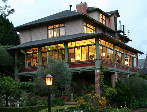 Jabberwock Inn hotel detail image 2