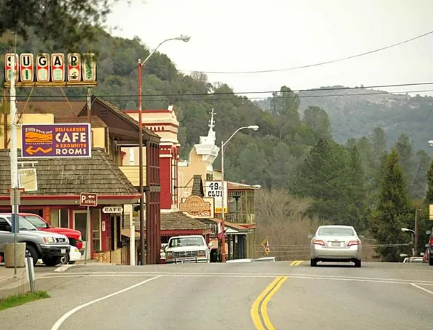 The Monarch Inn hotel detail image 1
