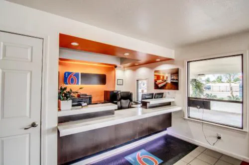 Motel 6 Manteca, CA hotel detail image 4