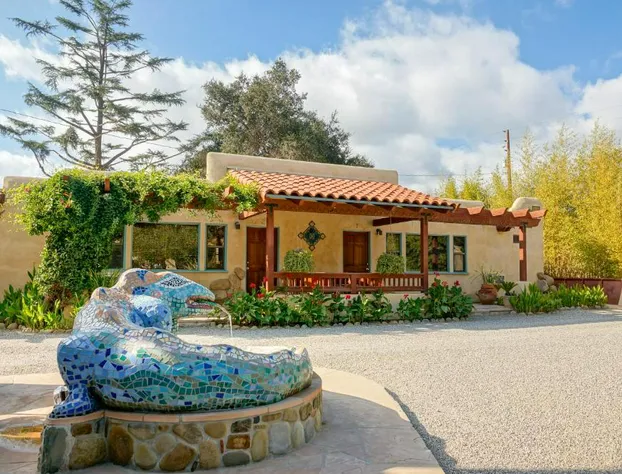 Blue Iguana Inn hotel detail image 2