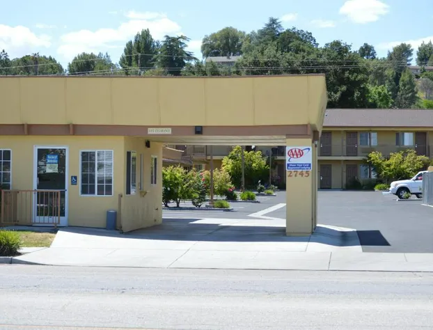 Budget Inn of Paso Robles hotel detail image 3