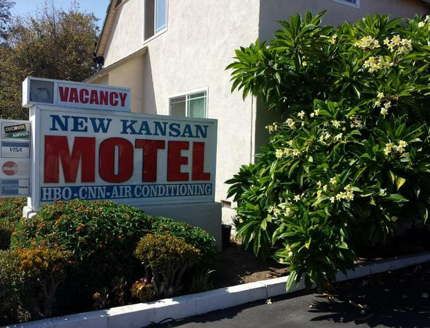 New Kansan Motel hotel detail image 1