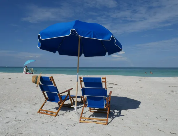 Bungalow Beach Resort hotel detail image 4