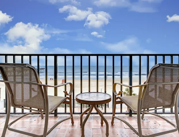 Beach Quarters Daytona hotel detail image 2