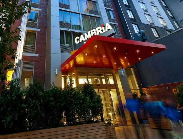 Cambria Hotel New York - Chelsea hotel detail image 1